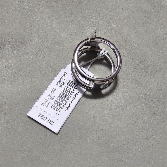 Kendra Scott Rings ( 2 RINGS) - Picture 3 of 7